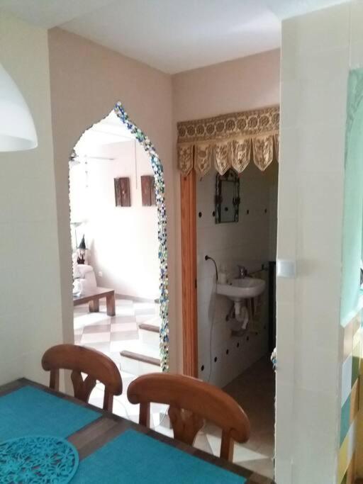 Bungalow Con Encanto, 100M2, A 800 M De La Playa El Campello Kültér fotó