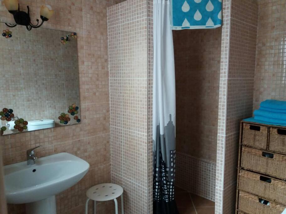 Bungalow Con Encanto, 100M2, A 800 M De La Playa El Campello Kültér fotó