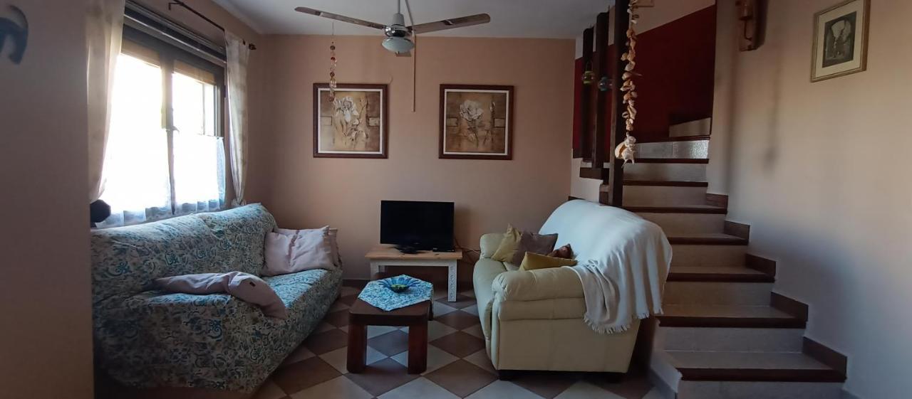 Bungalow Con Encanto, 100M2, A 800 M De La Playa El Campello Kültér fotó