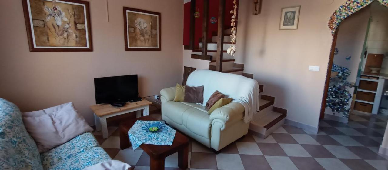 Bungalow Con Encanto, 100M2, A 800 M De La Playa El Campello Kültér fotó