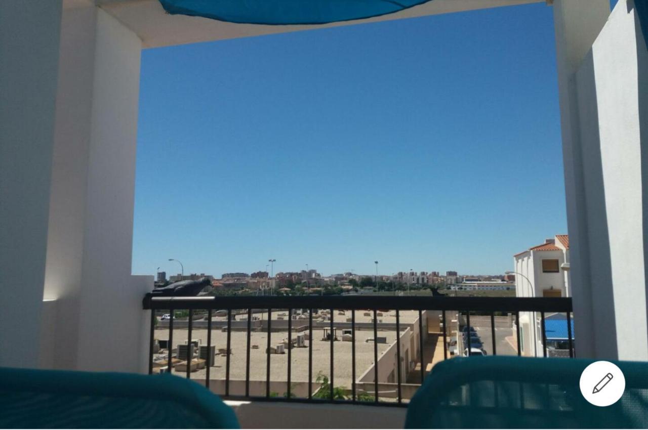 Bungalow Con Encanto, 100M2, A 800 M De La Playa El Campello Kültér fotó