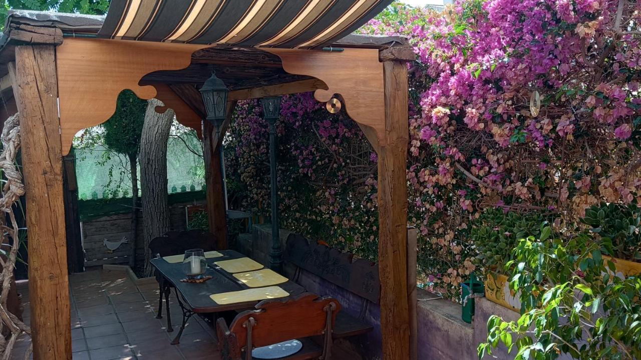 Bungalow Con Encanto, 100M2, A 800 M De La Playa El Campello Kültér fotó
